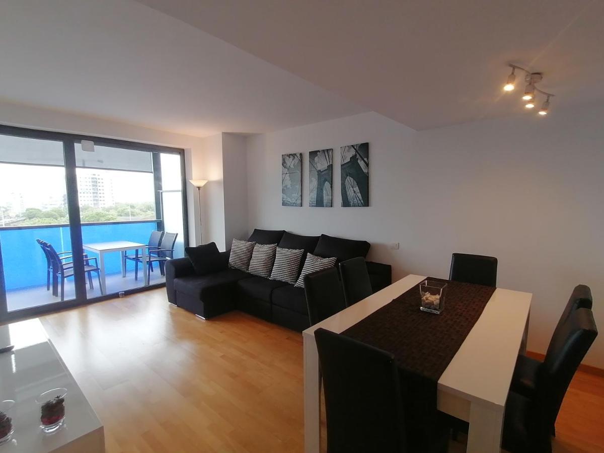 Apartment Airport Barcelona Premium บีลาเดอกันส์ ภายนอก รูปภาพ