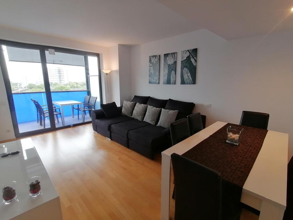 Apartment Airport Barcelona Premium บีลาเดอกันส์ ภายนอก รูปภาพ