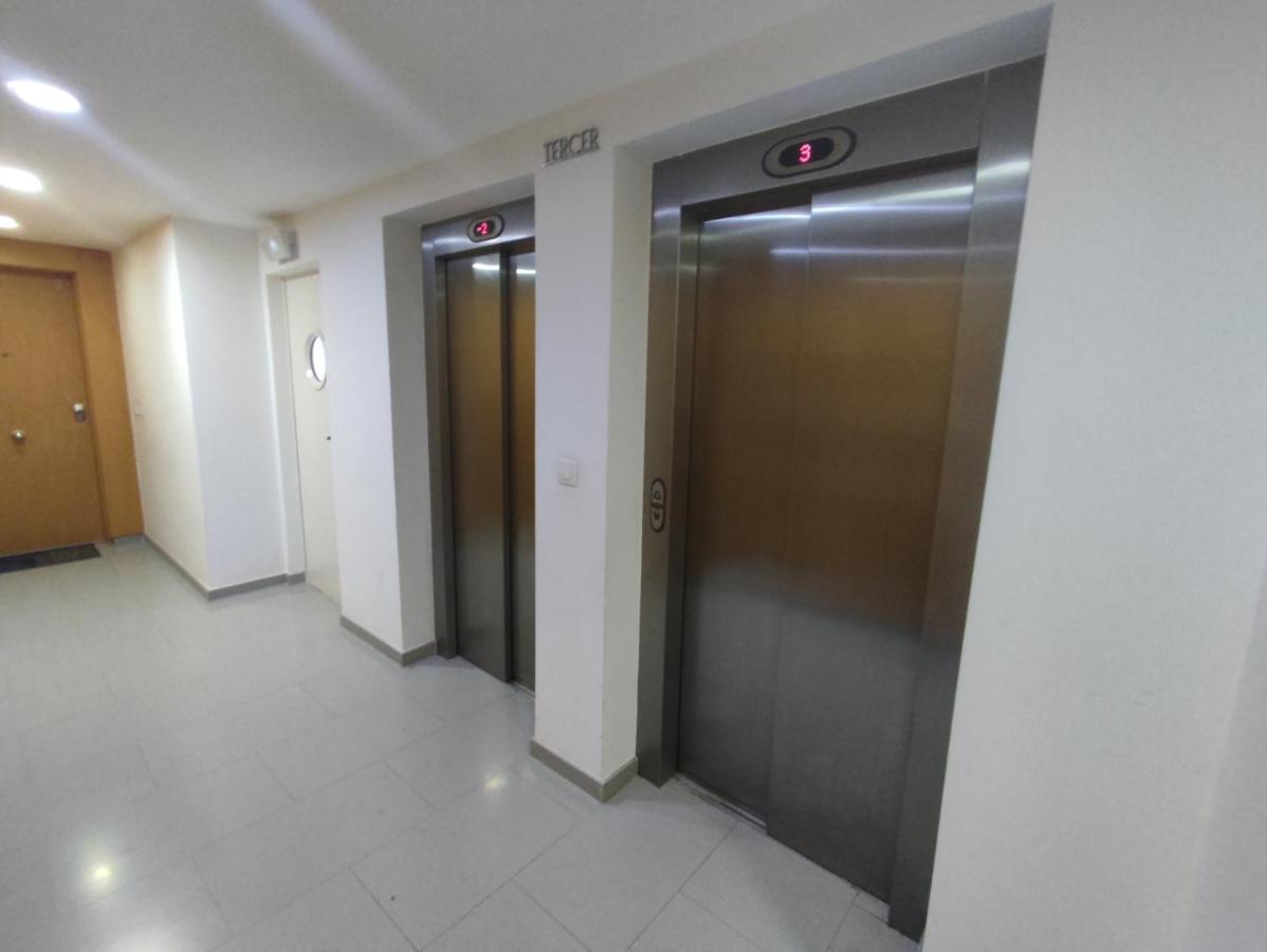 Apartment Airport Barcelona Premium บีลาเดอกันส์ ภายนอก รูปภาพ